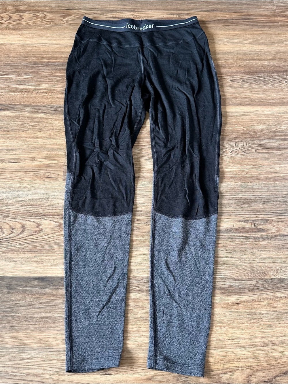 Icebreaker Women's Black and Gray Colorblock Leggings